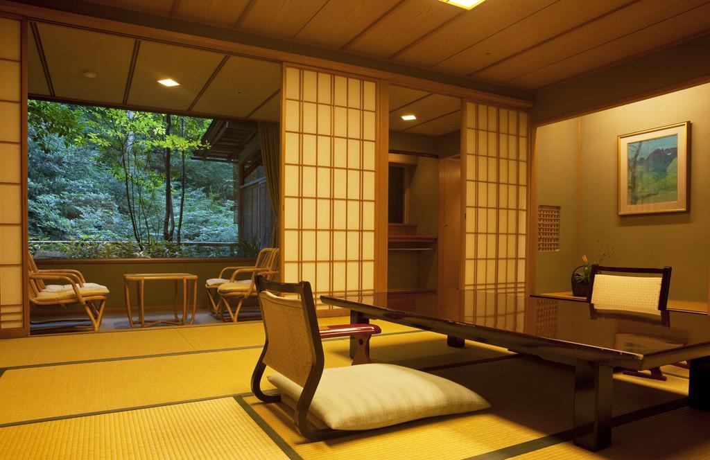Kinosaki Onsen Nishimuraya Hotel Shogetsutei Toyooka  Exteriör bild