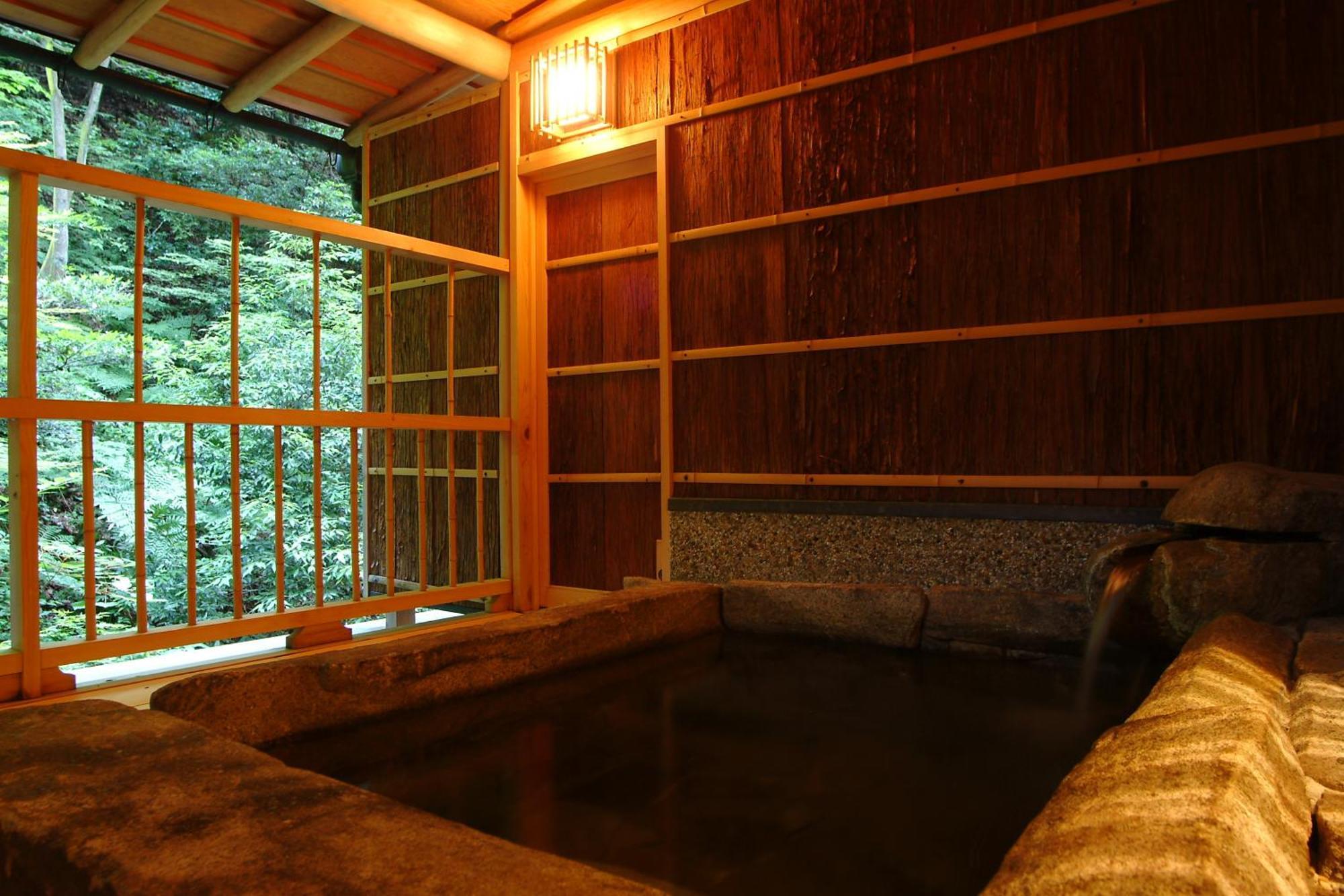 Kinosaki Onsen Nishimuraya Hotel Shogetsutei Toyooka  Exteriör bild