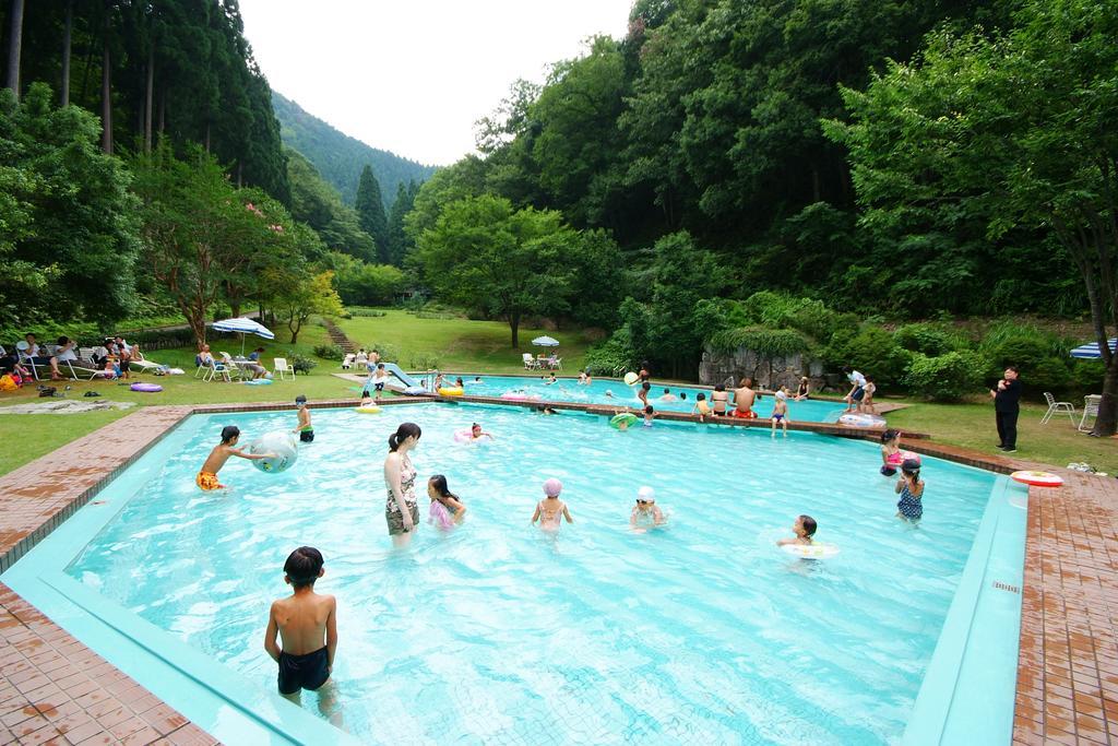 Kinosaki Onsen Nishimuraya Hotel Shogetsutei Toyooka  Exteriör bild